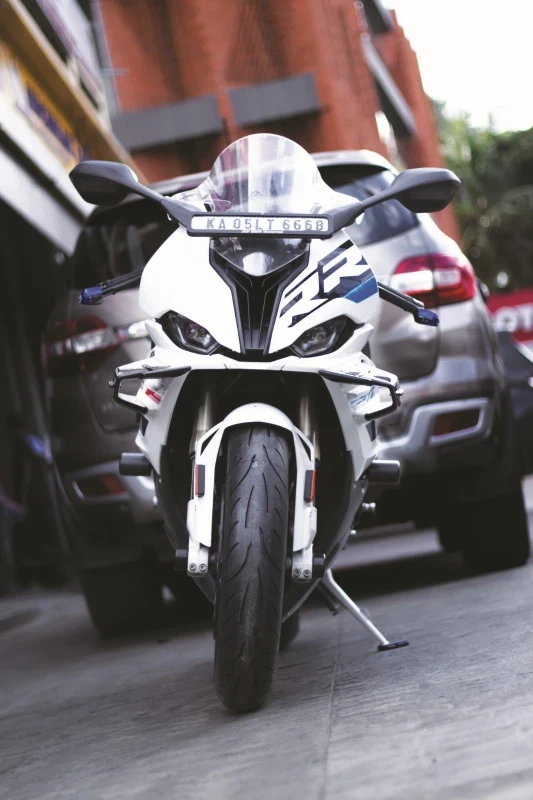 Metzeler Sportec M9 RR fitment 2