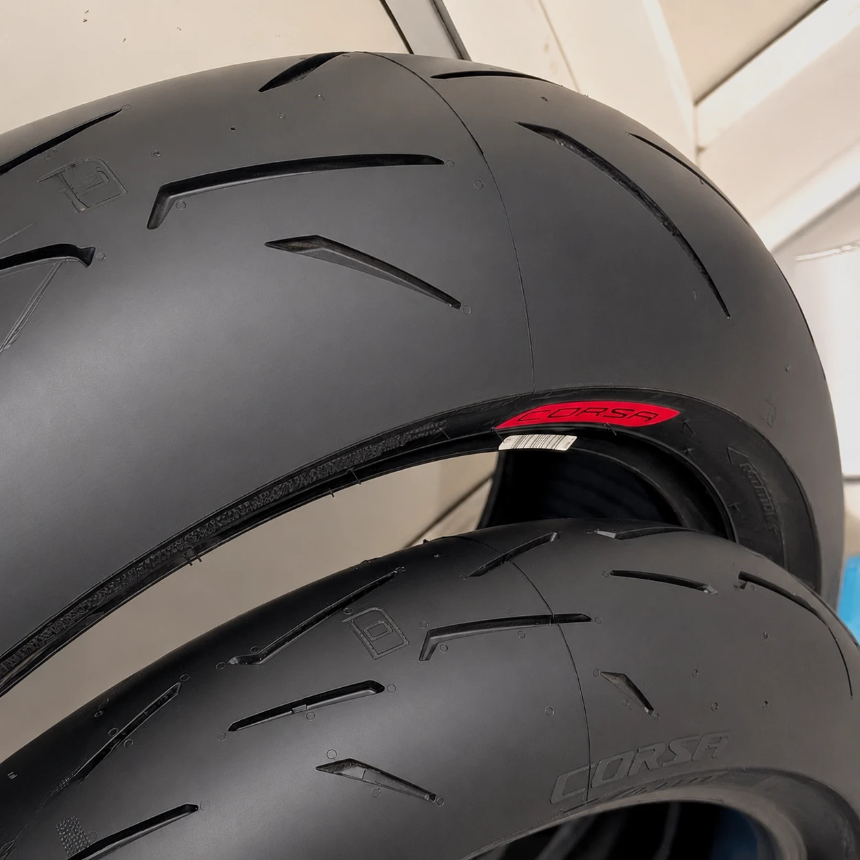 Pirelli Diablo Rosso IV Corsa 120/70 ZR17 M/C (58W) TL Front Tyre image 4