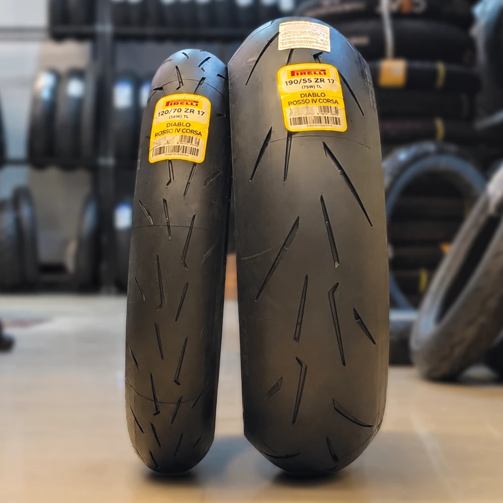 Pirelli Diablo Rosso IV Corsa 120/70 ZR17 M/C (58W) TL Front Tyre image 2