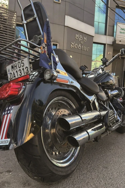 Rear close view of Harley-Davidson Fat Boy 103 fitted with premium Michelin cruiser tyres fitment 2