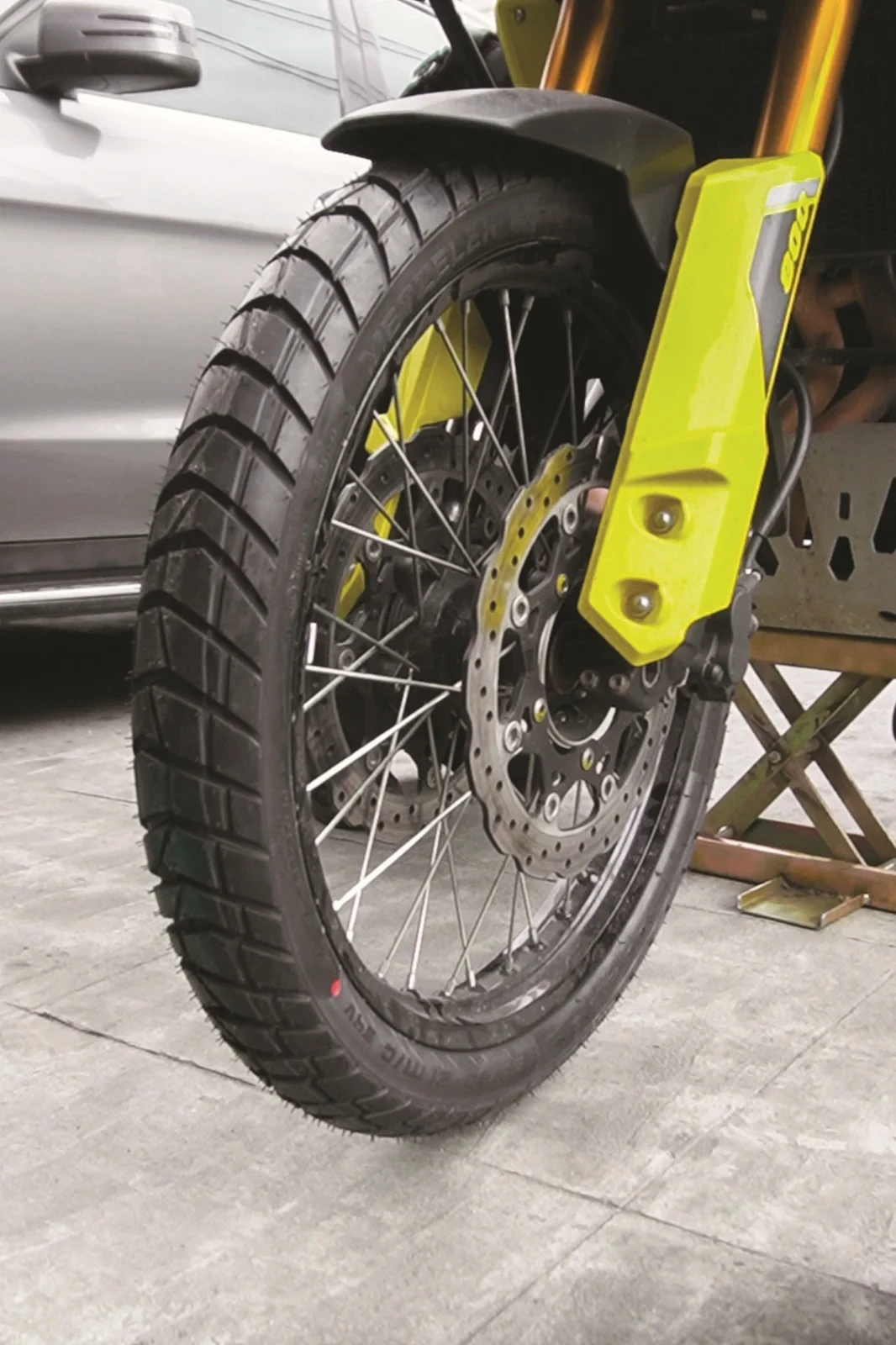 Metzeler Karoo Street fitment 1