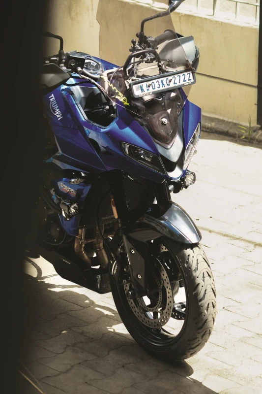 Triumph Tiger Sport 660 on highway fitment 4
