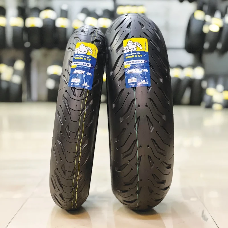 Michelin Road 6 GT 120/70 ZR17 M/C (58W) TL Front Tyre image 4