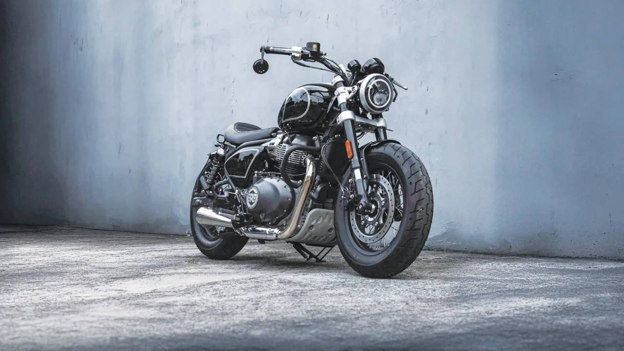 Royal Enfield Super Meteor 650