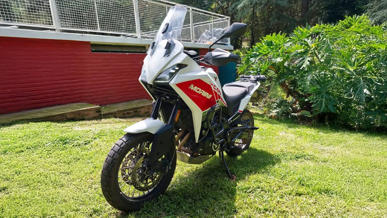 Moto Morini X-Cape