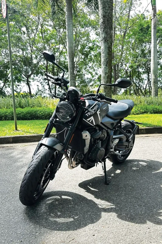 Triumph Trident 660 on Indian roads fitment 4