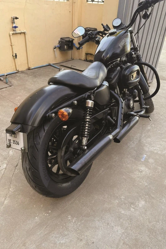 Harley-Davidson Iron 883 Sportster cruiser fitment 4