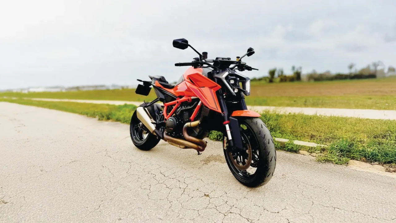 KTM 1390 Super Duke R