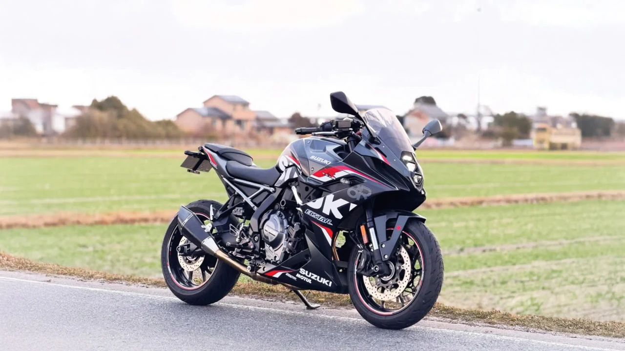 Suzuki GSX-8R