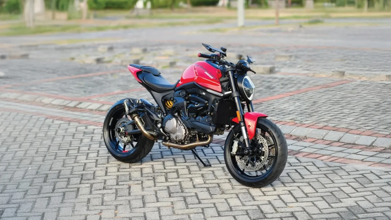 Ducati Monster