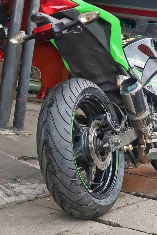 Michelin Pilot Street Radial fitment 1