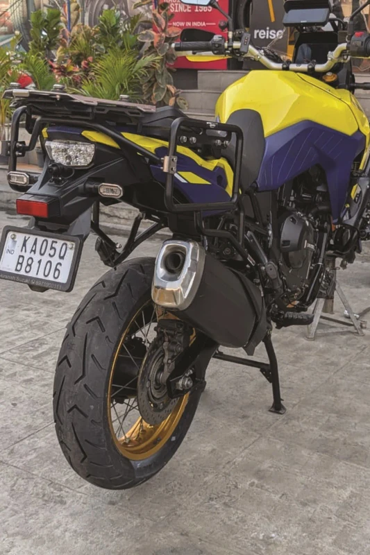 Front tyre of Suzuki V-Strom 800DE fitment 2