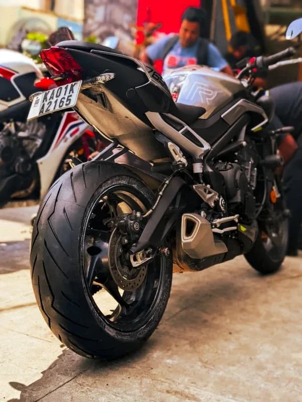 Pirelli Diablo Rosso 3 fitment 4