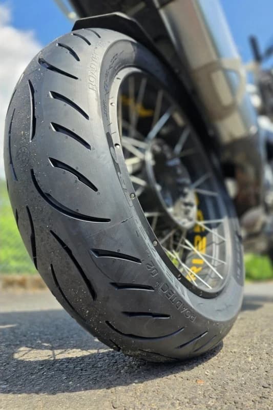 Metzeler Roadtec 02 real world fitment 4