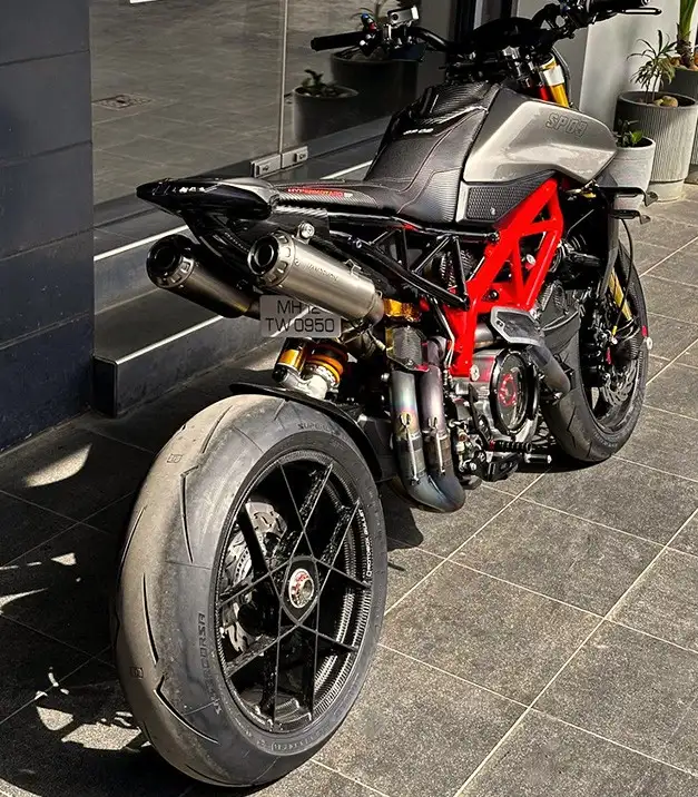 Pirelli Diablo Supercorsa SP V4 fitment 4