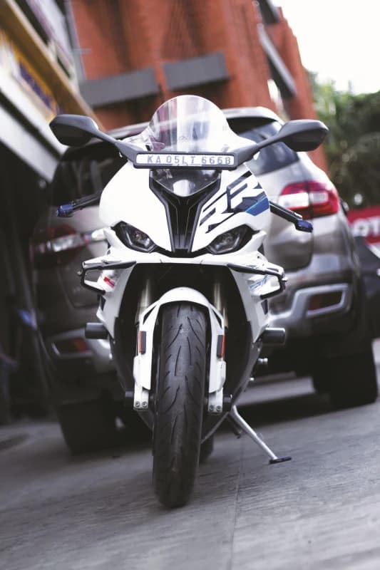 Metzeler Sportec M9 RR real world fitment 2
