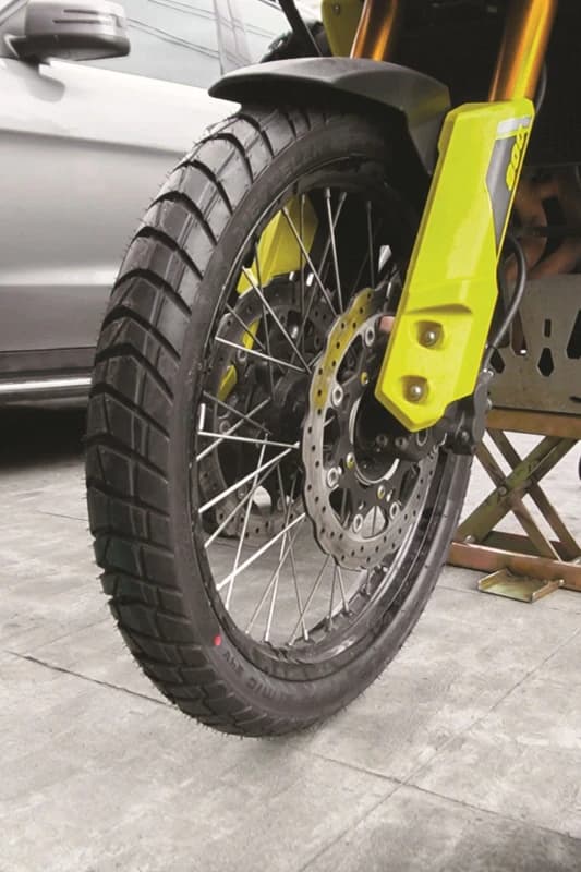 Metzeler Karoo Street real world fitment 1