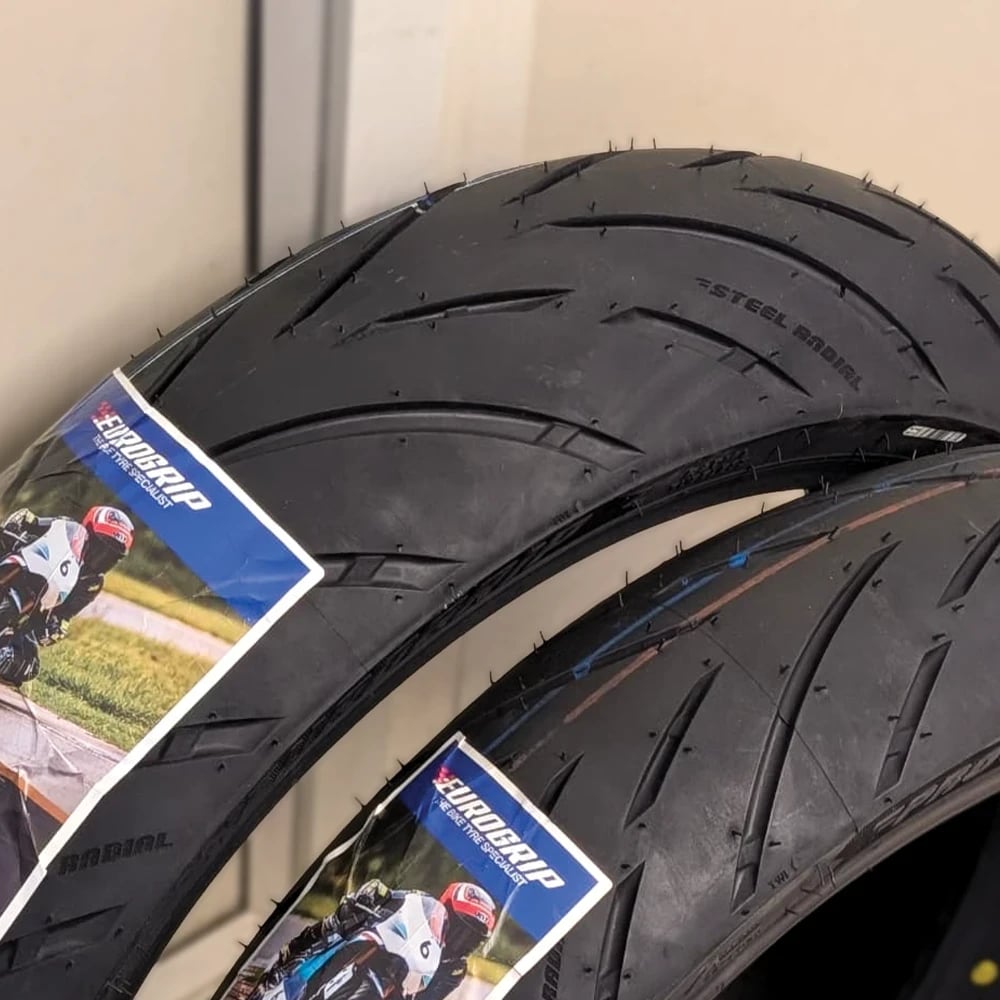 Eurogrip Protorq Extreme 110/70 ZR17 M/C 54W TL Front Tyre image 3