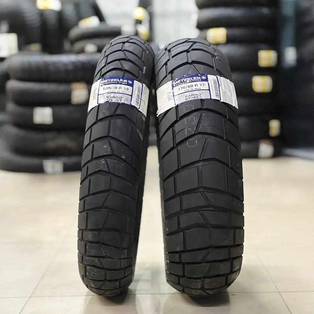 Metzeler Karoo Street 110/80 R19 59V M/C TL Front Tyre image 4