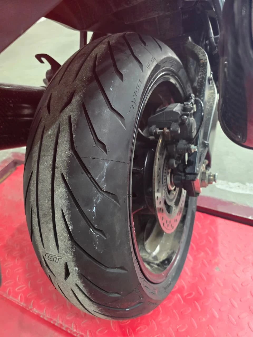 Pirelli Angel GT II - Image 5