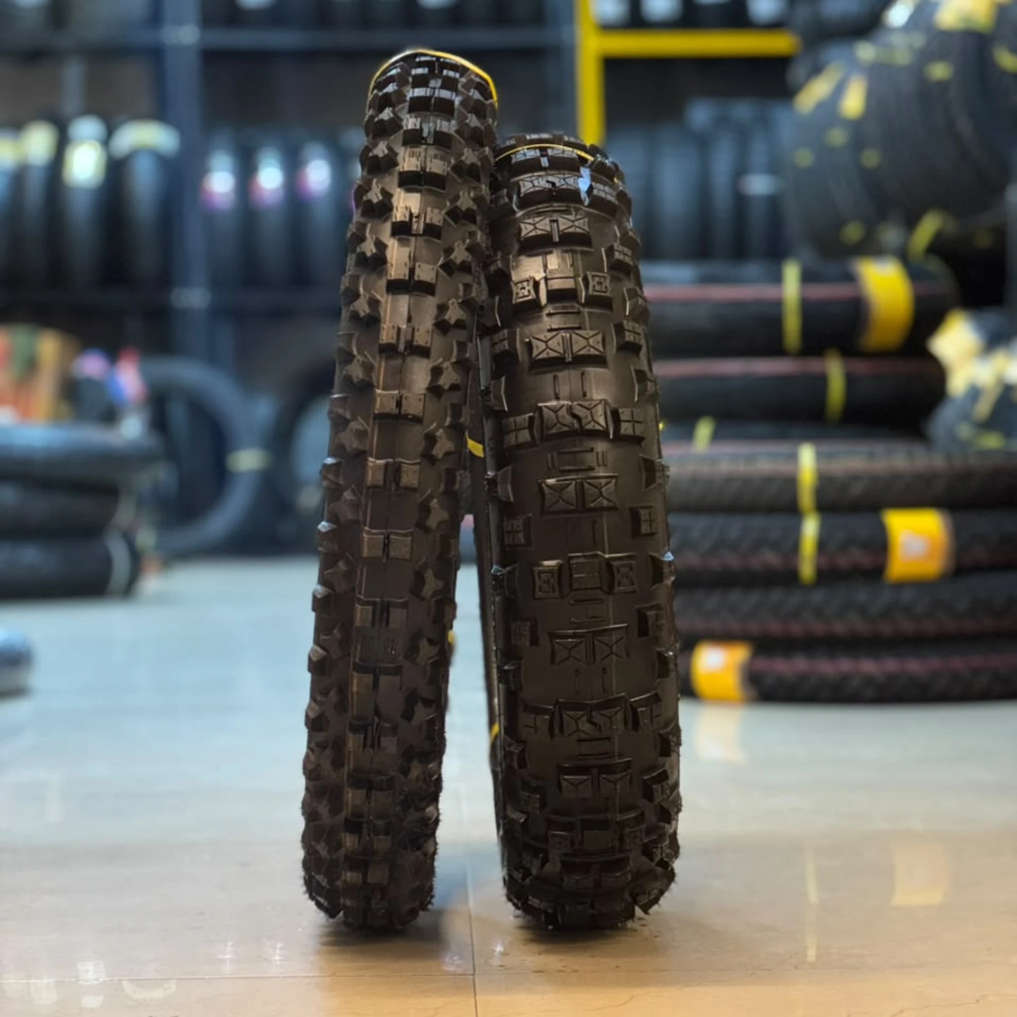 Reise TorqR 140/80-18 M/C 70P TL Rear Tyre image 1