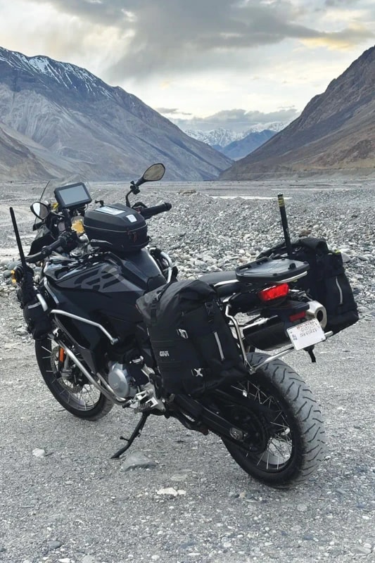 BMW F 850 GS rear tyre fitment 4