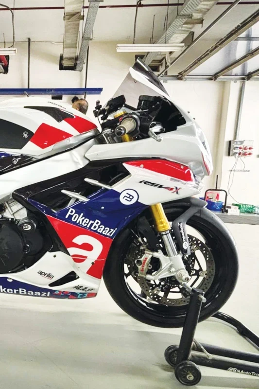 Pirelli Diablo Superbike SC3 fitment 4