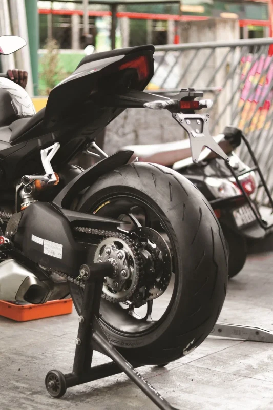 Pirelli Diablo Rosso 4 fitment 3
