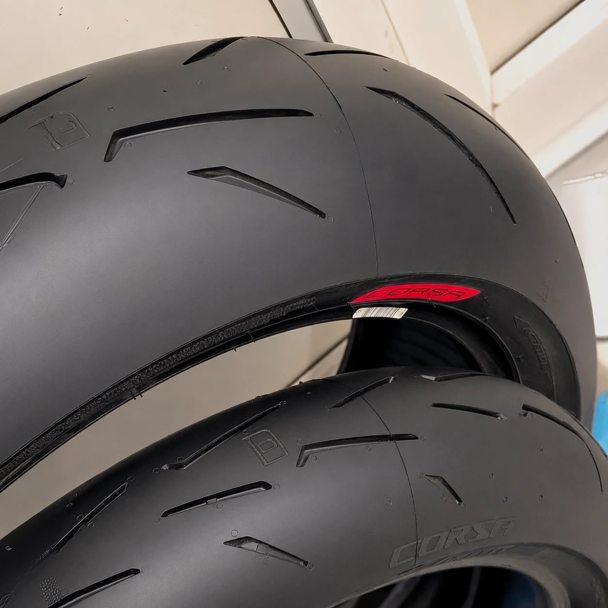 Pirelli Diablo Rosso IV Corsa - Image 4