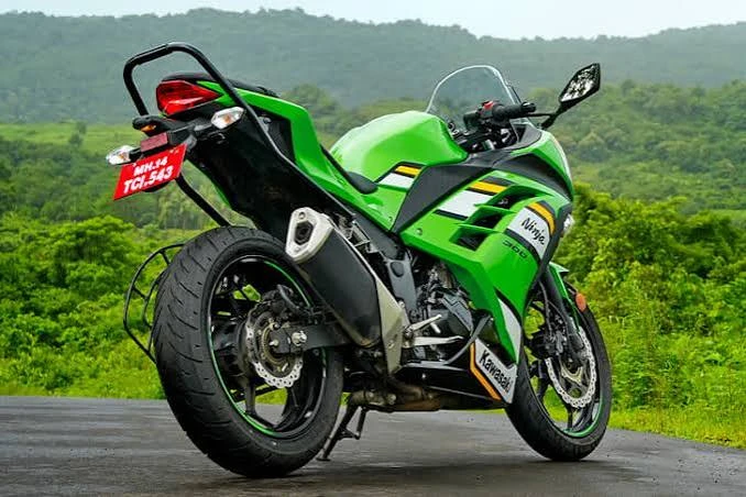 Kawasaki Ninja 300