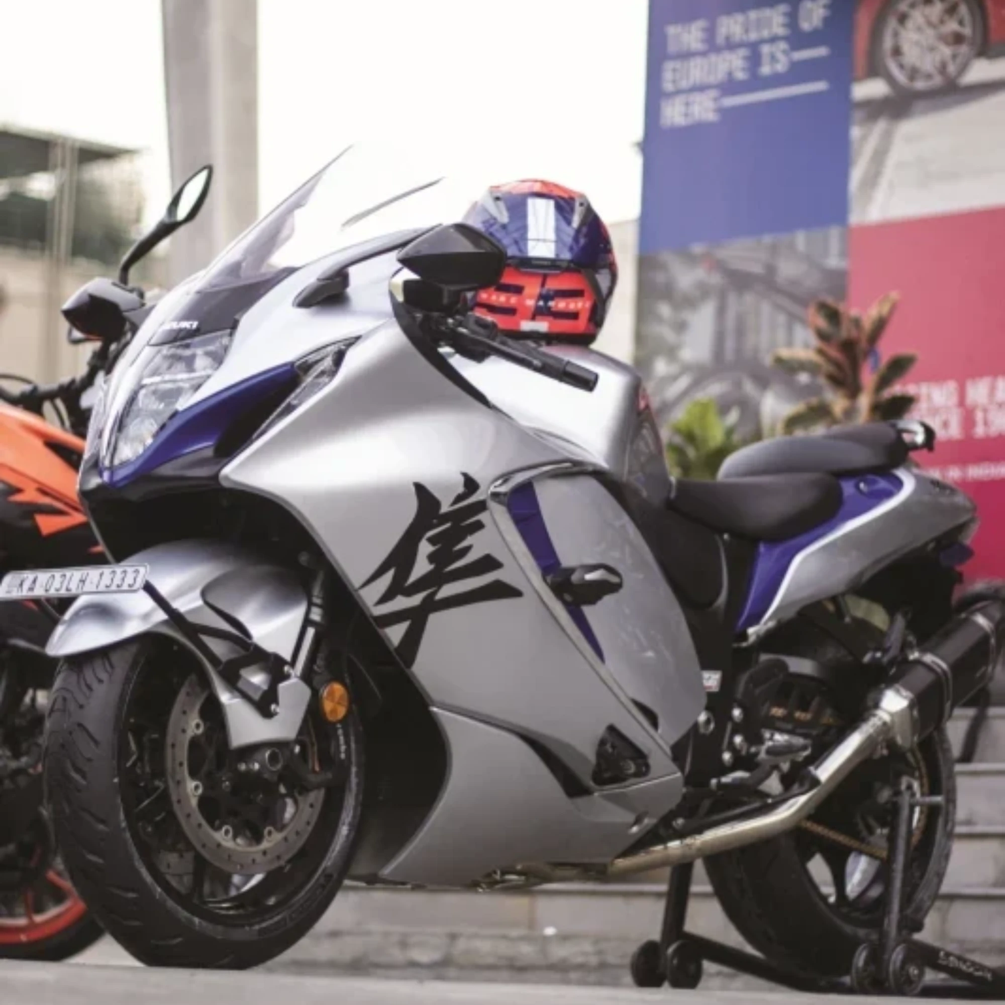 Michelin Road 6 - Image 8