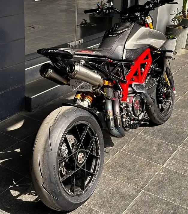 Pirelli Diablo Supercorsa SP V4 fitment 4