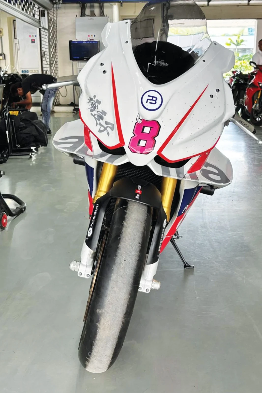 Pirelli Diablo Superbike SC2 fitment 3