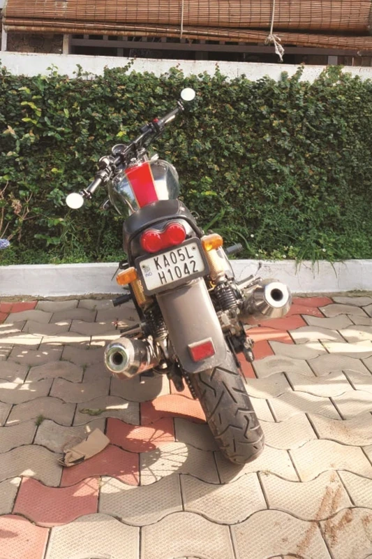 Royal Enfield GT 650 with the Pirelli Scorpion Trail 2 fitment 1