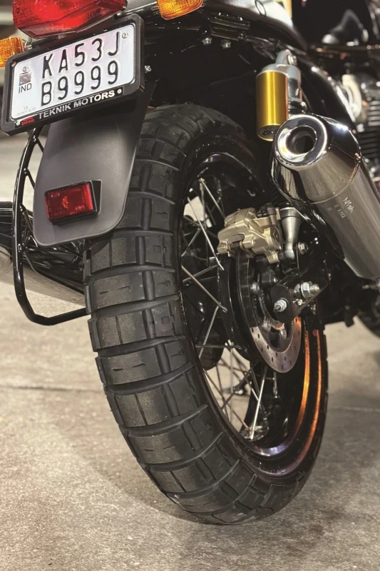 RE GT650 installed with Pirelli Scorpion Rally STR fitment 3
