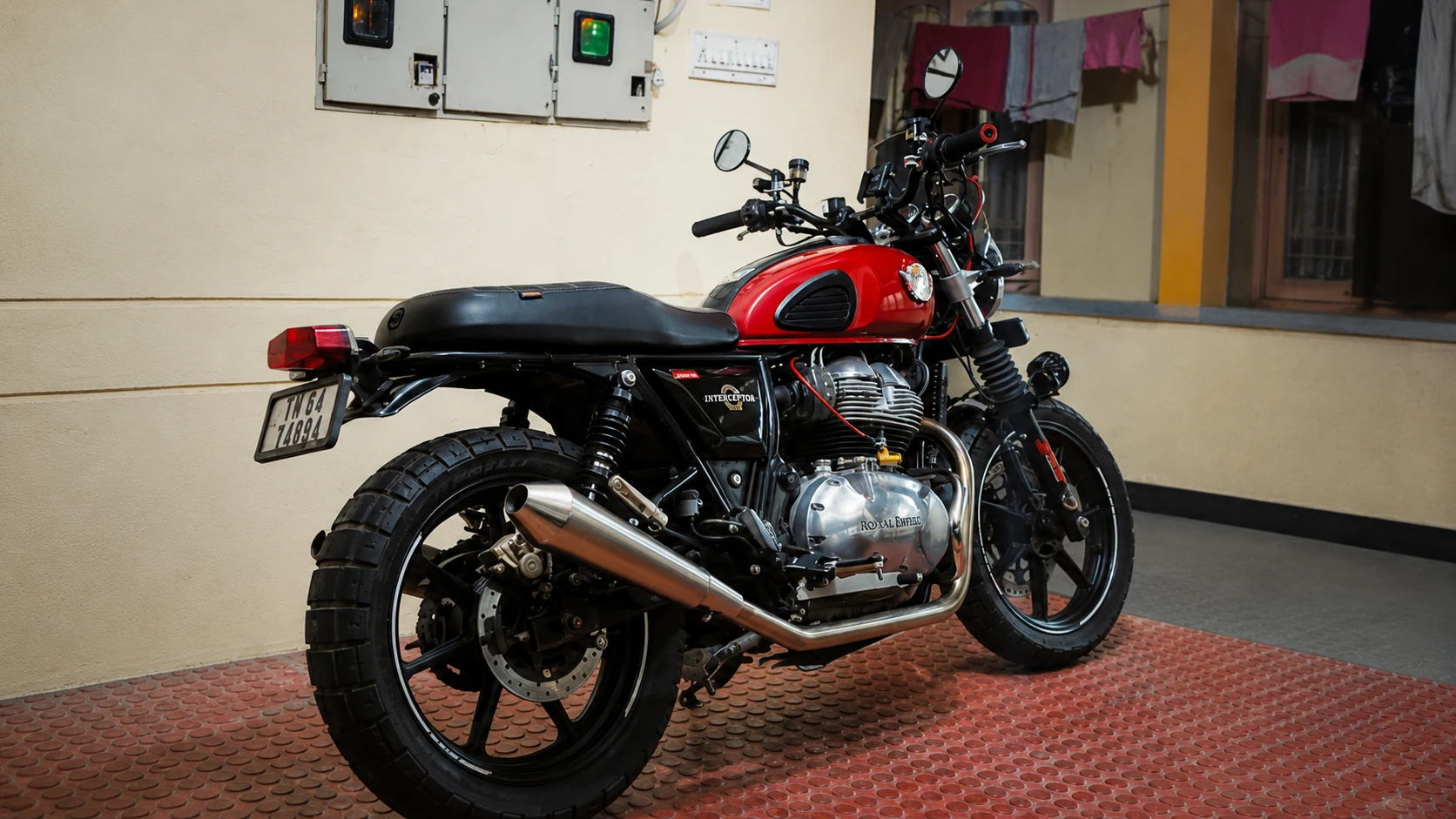 Royal Enfield Interceptor 650