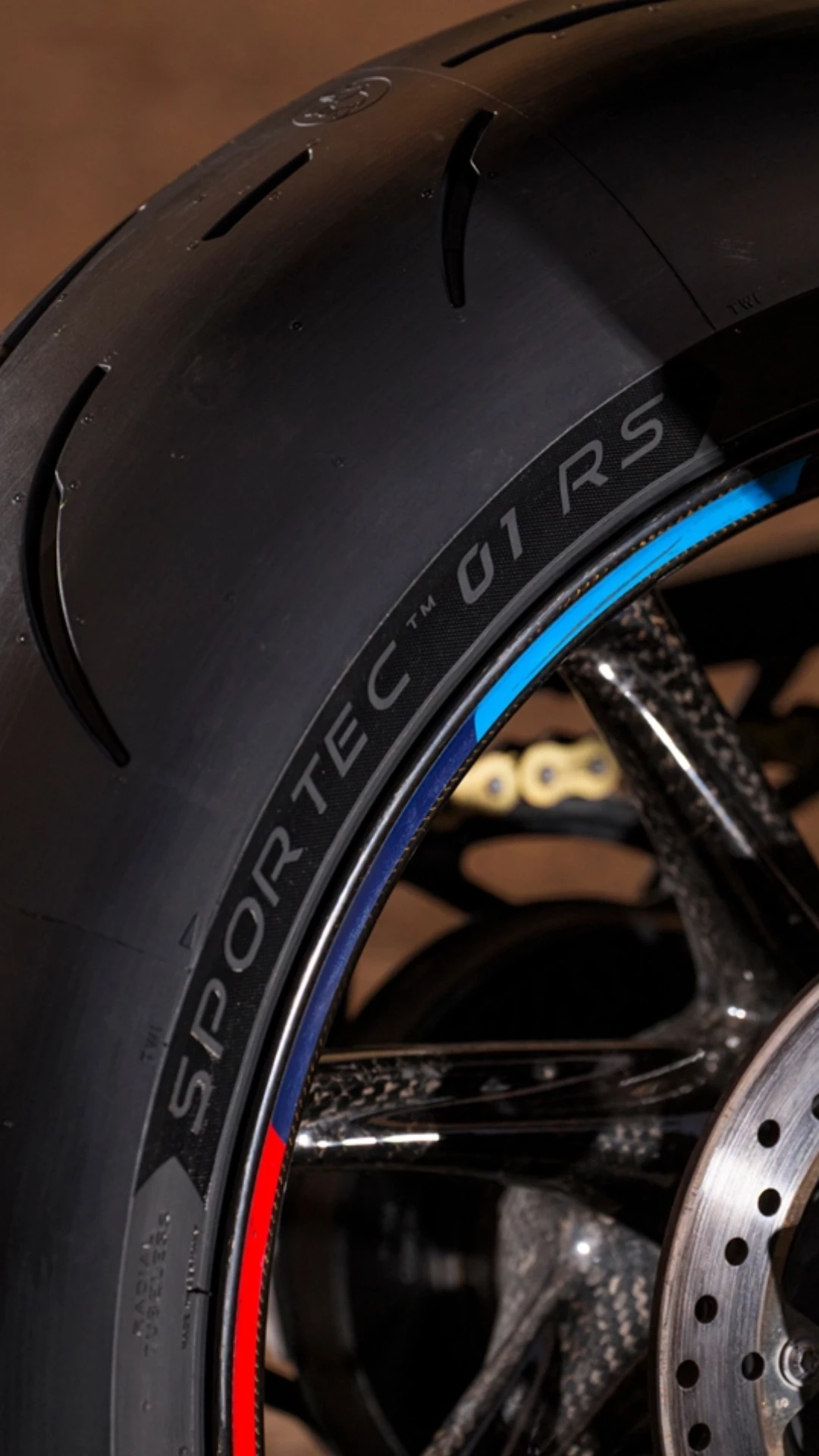 METZELER SPORTEC™ 01 RS fitment 2