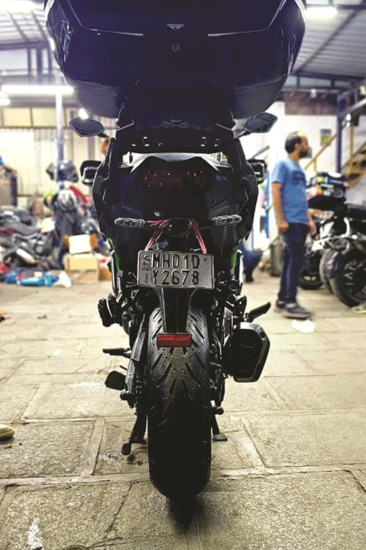 Kawasaki Versys 1000 with sport touring tyres