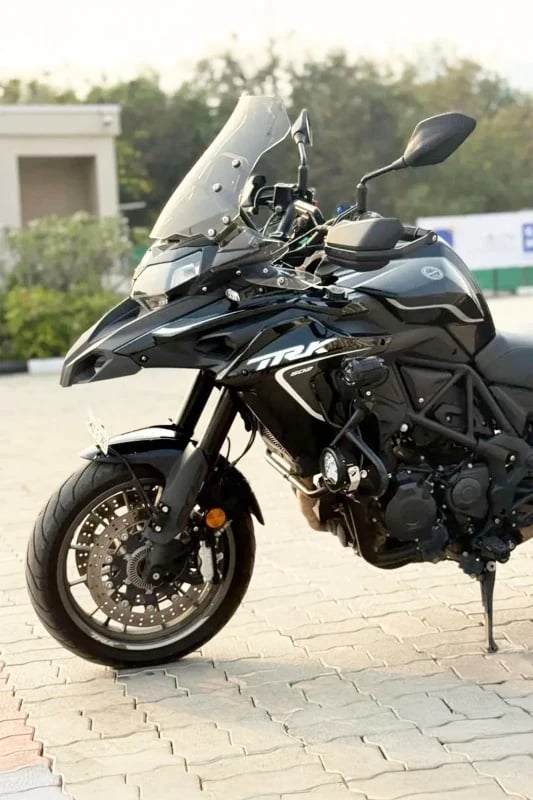 Benelli TRK 502 rear tyre