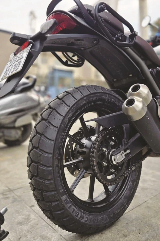 Triumph Scrambler 400 X fitted with premium tyres fitment 1