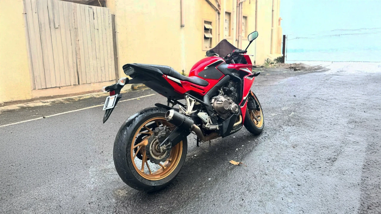 Honda CBR650F