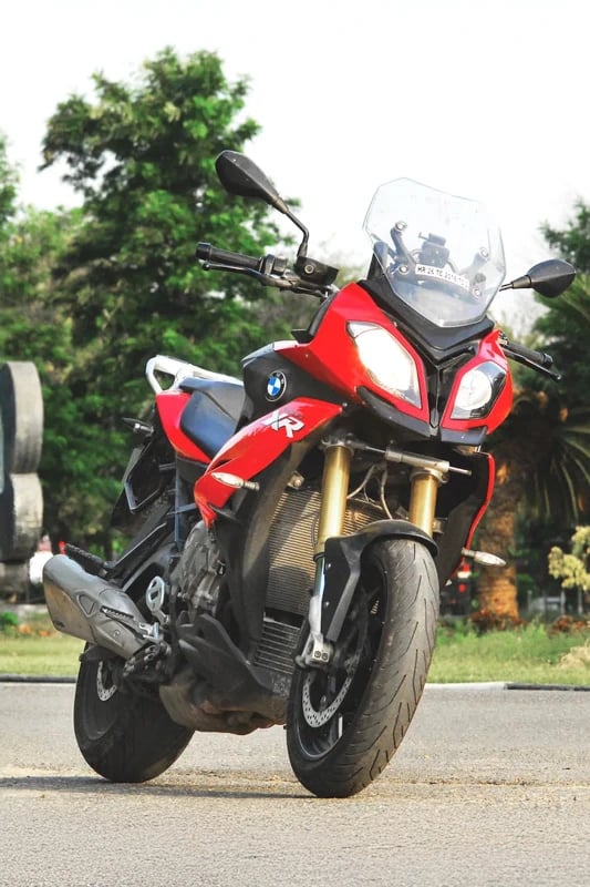 BMW S 1000 XR tyre fitment fitment 2