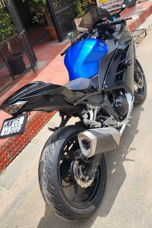 Front tyre view of Kawasaki Ninja 300 fitment 2
