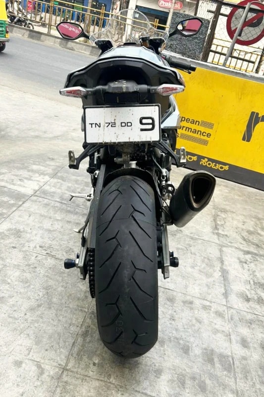 Pirelli Diablo Rosso II fitment 1