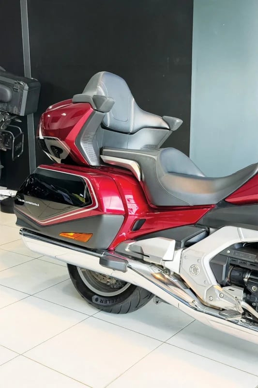 Front tyre of Honda Gold Wing fitment 2