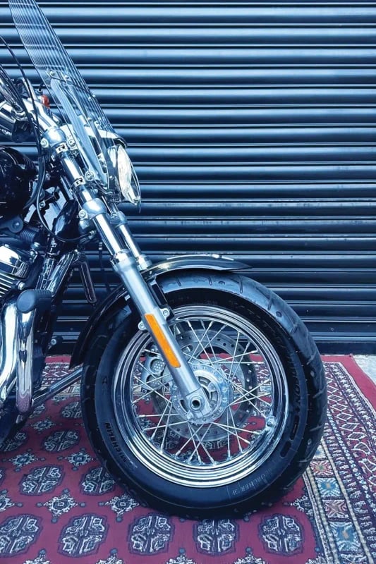 Harley-Davidson 1200 Custom rear tyre fitment 3