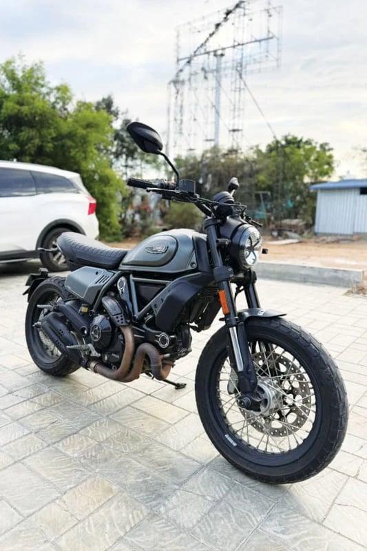 Ducati Scrambler 1100 front and rear tyres fitment 4