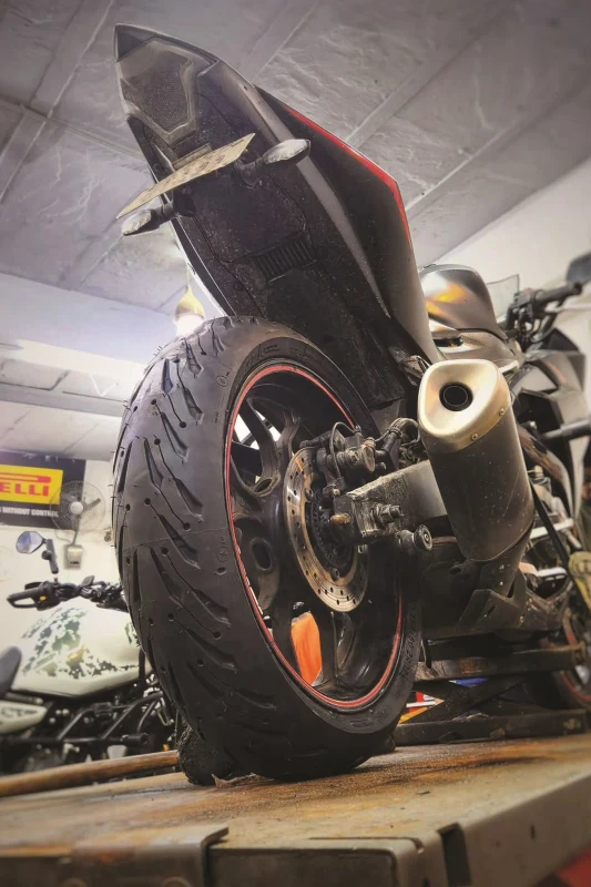 Michelin Road 5 fitment 2