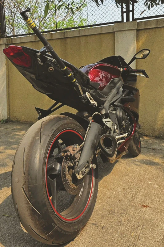Front tyre of Triumph Daytona 675 fitment 2