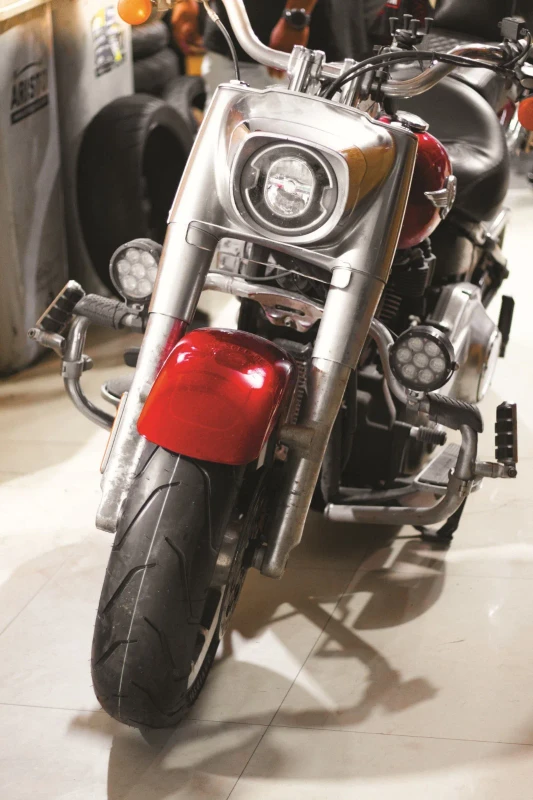 Harley-Davidson Fat Boy 107 fitted with premium cruiser tyres fitment 1